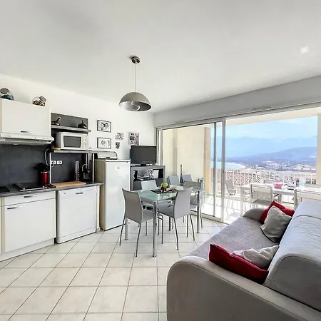 Appartement T3 A Calvi Avec Grande Terrasse Et Climatisation - Fr-1-719-41 *